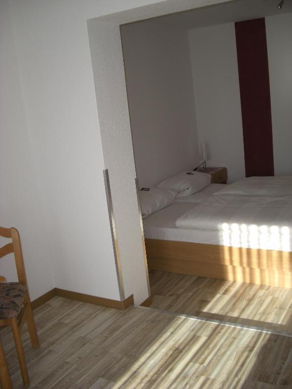 Gasthof Rhoenperle Kothen  Quarto foto